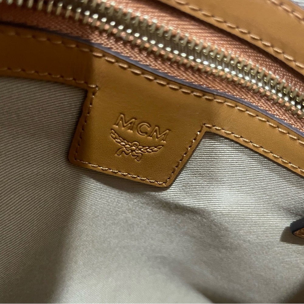 SOLD- MCM Visetos monogram zip pouch with leather crossbody strap - Picture 9 of 9